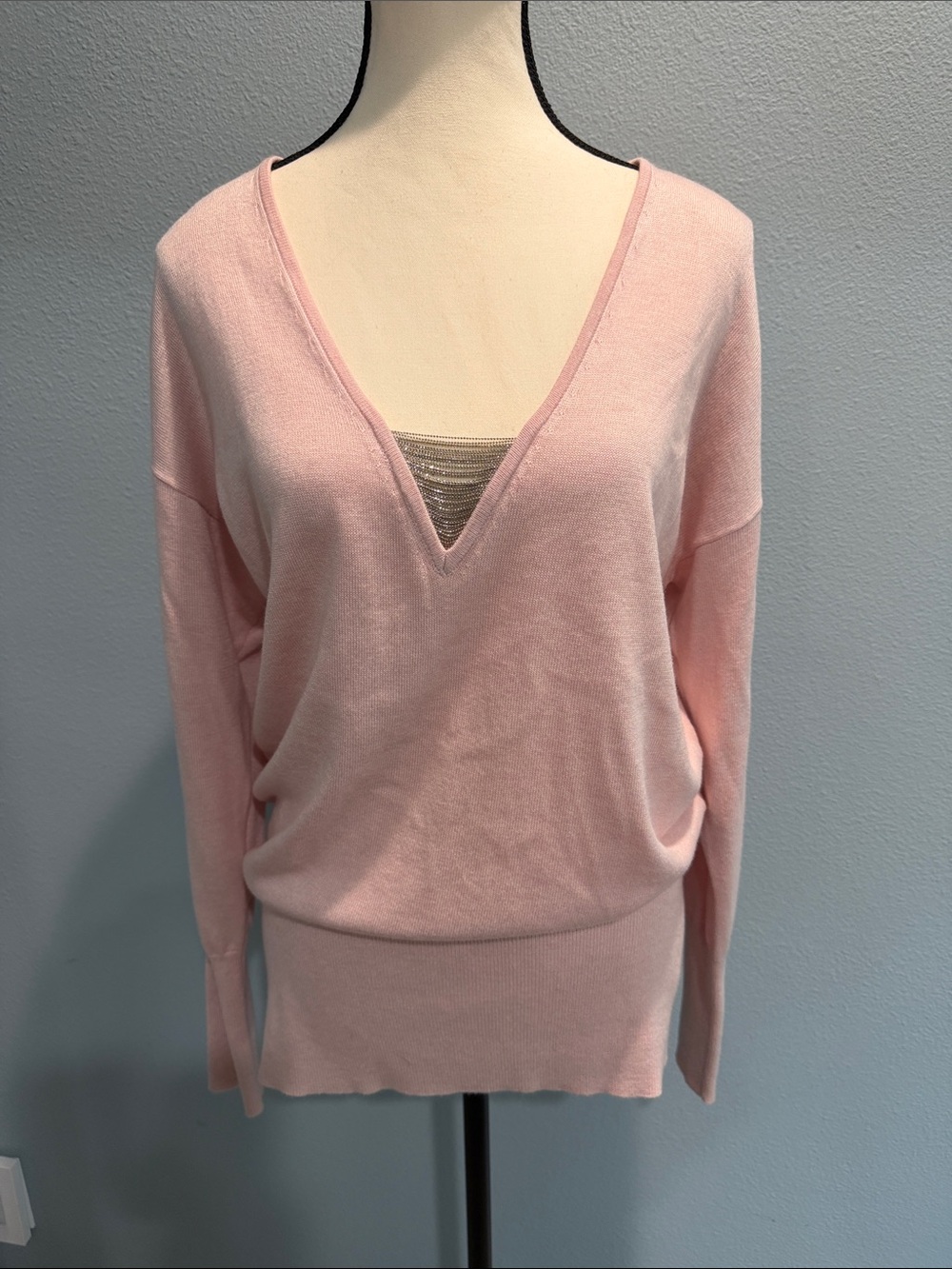 White House Black Market Blush Pink V-Neck Sweater